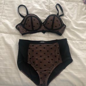 High waisted bikini